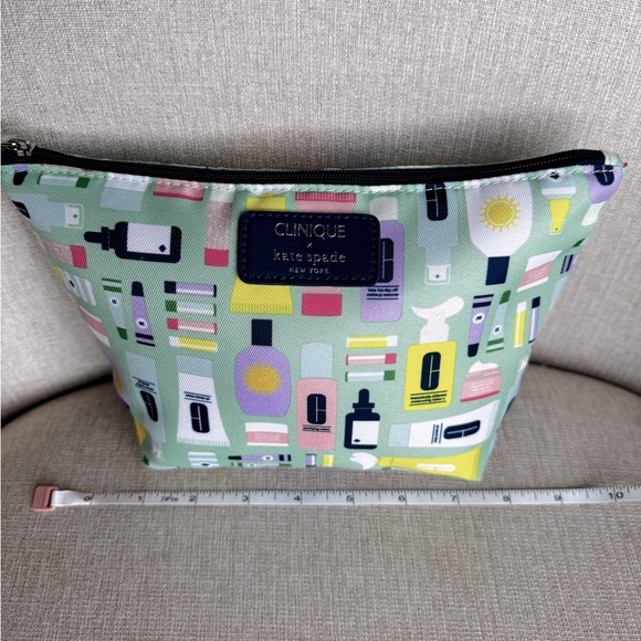 Kate Spade x Clinique Cosmetic Bag - Picture 3 of 9